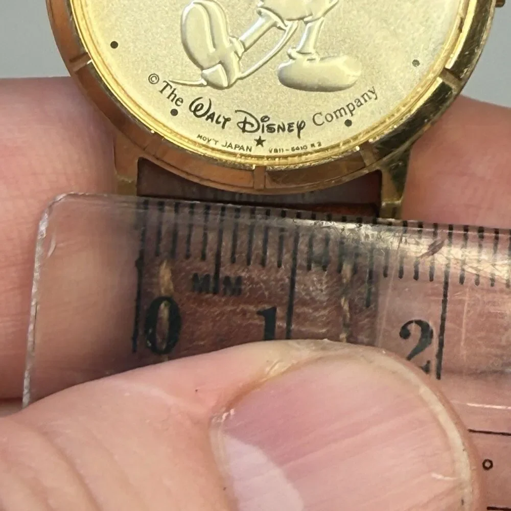 Vtg Lorus Seiko Mickey Mouse Quartz Watch V811-5410 Gold Tone Leather 30mm EUC